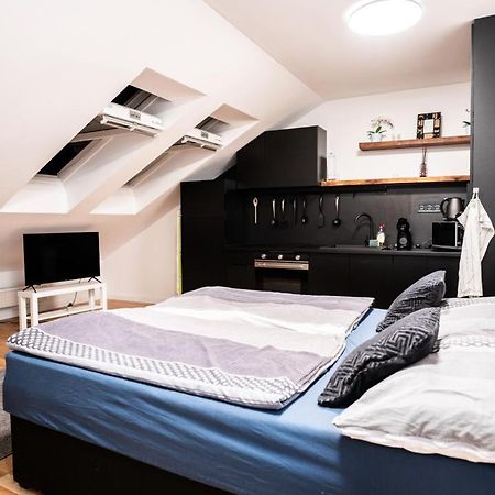 Exclusive Apartman Prague Jecna Apartment Ngoại thất bức ảnh
