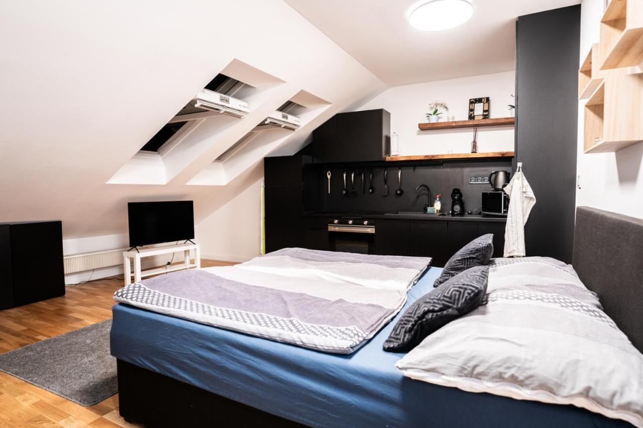 Exclusive Apartman Prague Jecna Apartment Ngoại thất bức ảnh
